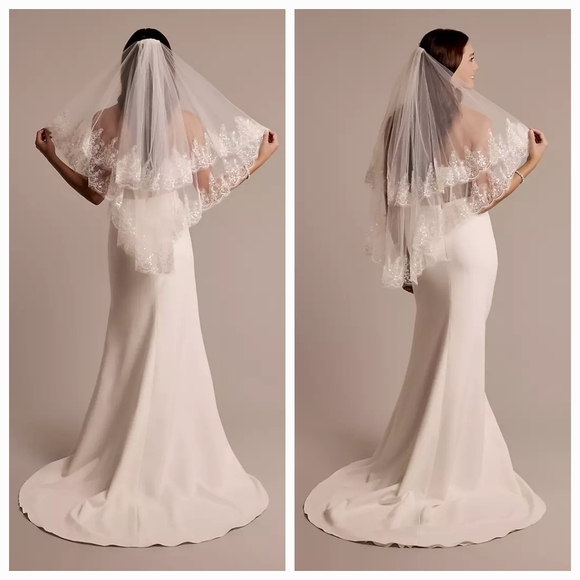 New White Two Tier Sequin Lace Tulle Bridal Veil By David's Bridal - Picture 1 of 17